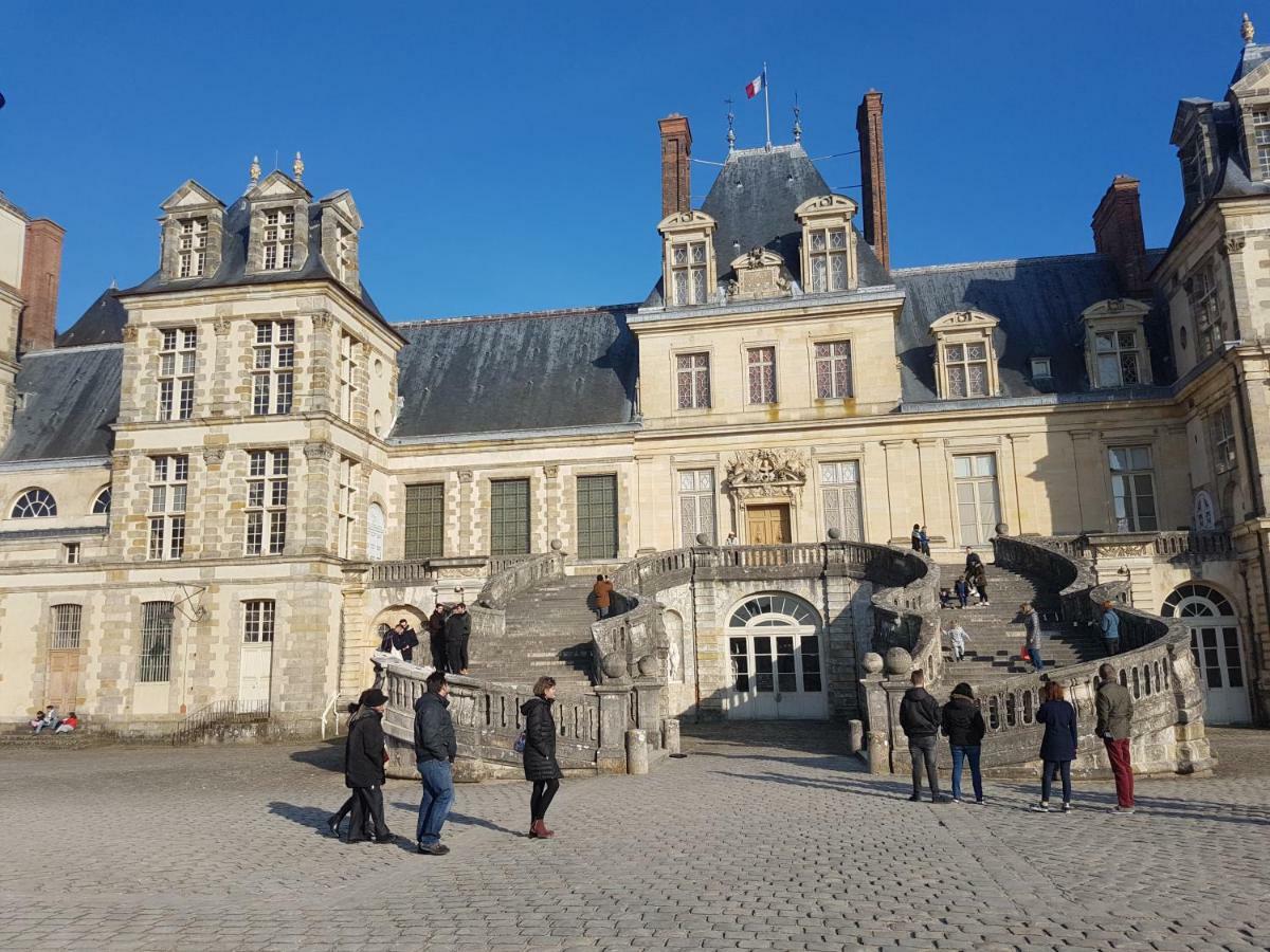 Montigny-sur-LoingLa Montignonneアパートメント エクステリア 写真